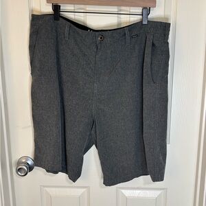 Hurley Men’s Gray Hybrid Board Shorts | Size 38 | Casual Surf Style